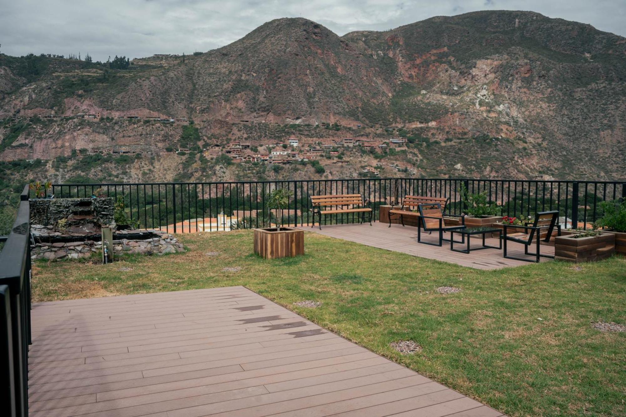Hotel California Urubamba Bagian luar foto